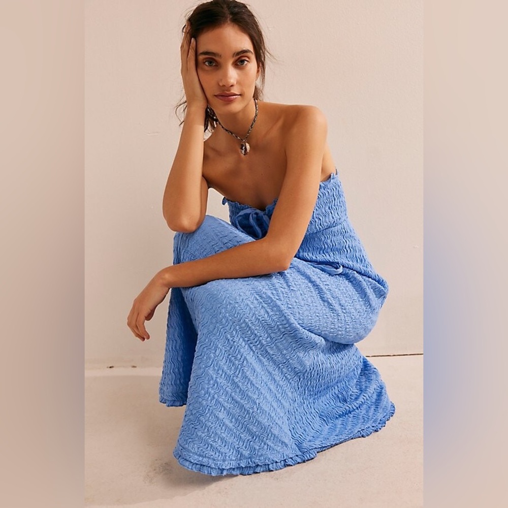 NWT FREE PEOPLE BEACH SIZE L AMELIA MIDI STRAPLESS DRESS BLUE‎